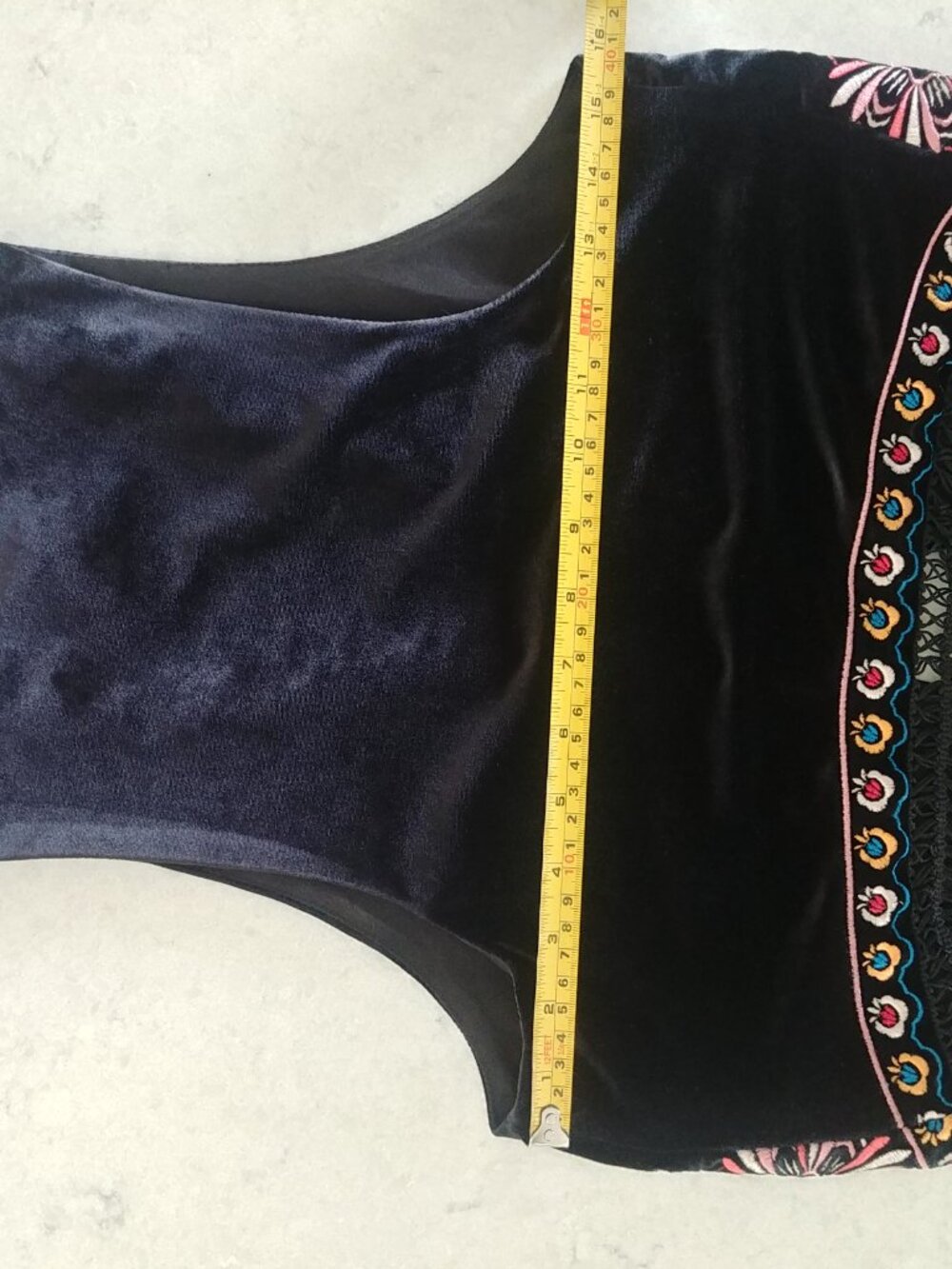 Forever 21 Small black velvet embroidered vest with long tassel fringe - Picture 13 of 15